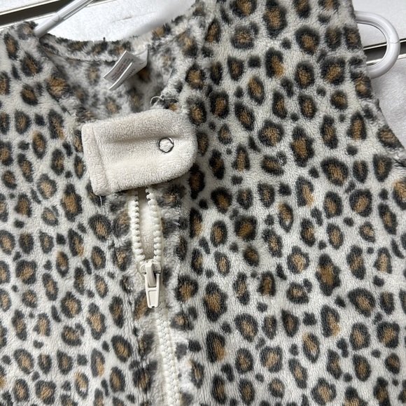 HB Leopard cheetah soft plush fleece‎ Print baby sleep sack size 6-12 months med - Picture 2 of 4
